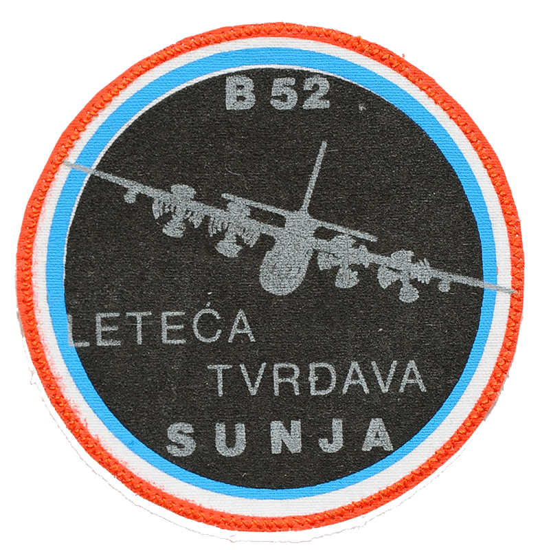 Vojna oznaka B 52 LETEĆA TVRĐAVA - Sunja